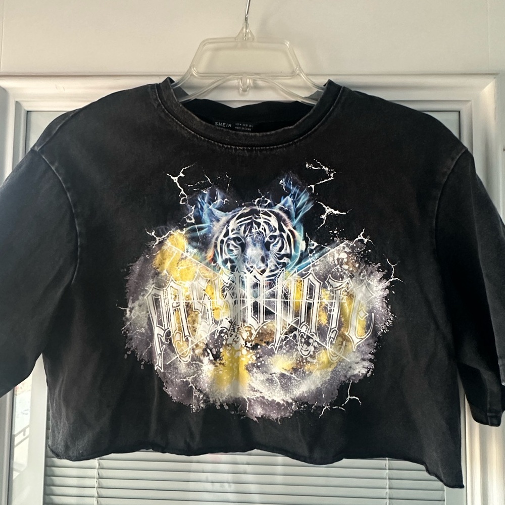SHEIN Black and Yellow Graphic Tee
